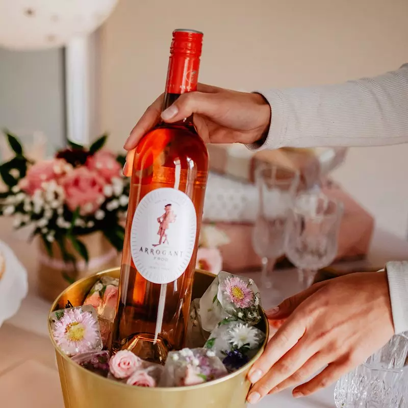 Wino Arrogant Frog „Ribet Pink”